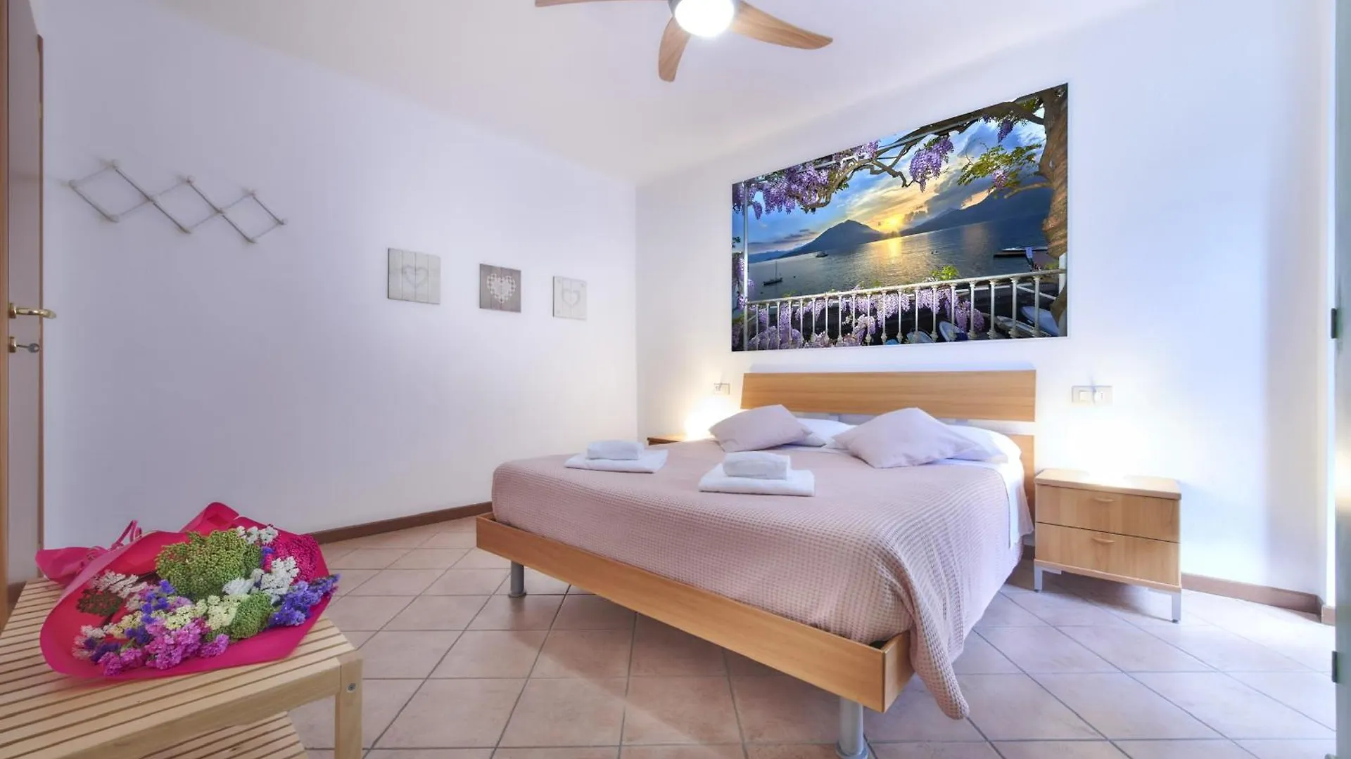 La Finestra Sul Lago Mandello del Lario Apartment